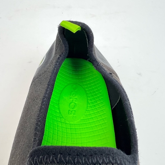 OOFOS OOmg eeZee Black Mesh Slip On Recovery Shoes Women's US 11 Euro 42 - Picture 3 of 11